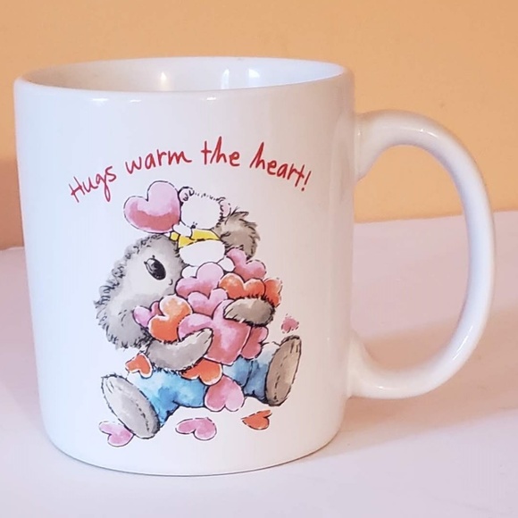 Cup Mug "Hugs Warm the Heart" AGC - Picture 1 of 4
